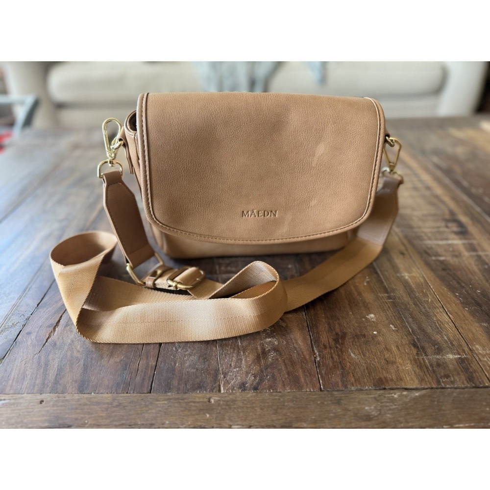 MAEDN Camel Everyday Crossbody Purse Vegan Leather Gold Hardware Classic